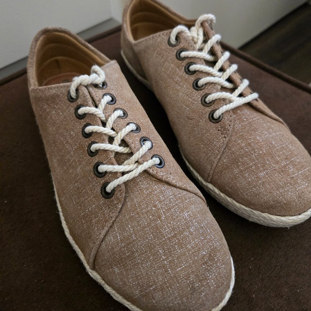 MONTANA ARTISAN CRAFTED LEATHER LACE UP SNEAKER  SZ 7.5